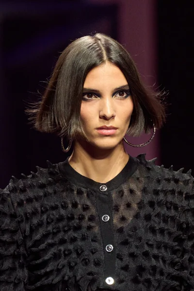 Look 26